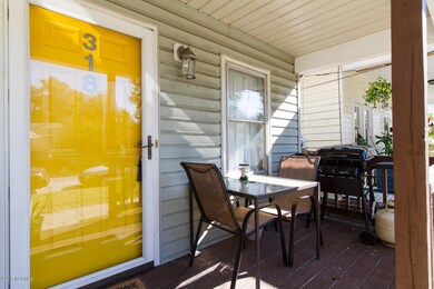 6 Porch
