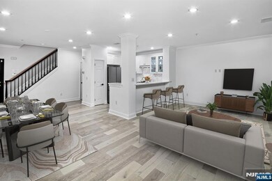 121 Abbie Ct unit C1, West New York, NJ 07093 - photo 5