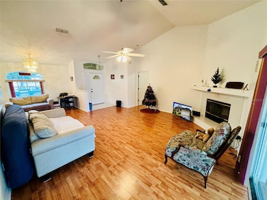 567 Rachael Ct, Oviedo, FL 32765 - photo 4