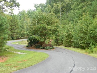 111 Lago Vista Dr unit 1, New London, NC 28127 - photo 2