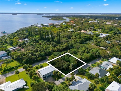 25-web-or-mls-00-winona-rd