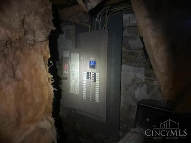 4568 Hamilton Ave, Cincinnati, OH 45223 - photo 6