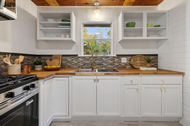 1223, 1223 1/2 & 122 S Austin Ave S, Georgetown, TX 78626 - photo 5