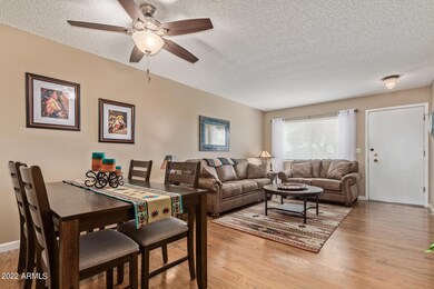 11158 W Emerald Dr, Sun City, AZ 85351 - photo 5