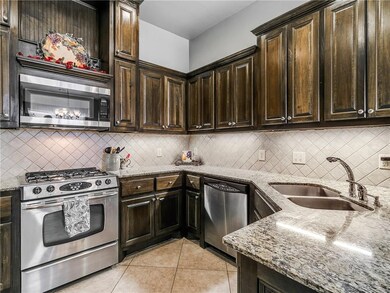 2405 SE 11th St, Moore, OK 73160 - photo 6