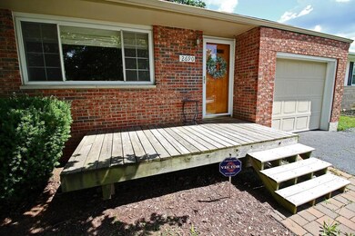 2690 Kingston (10)