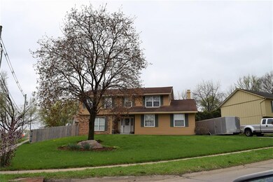 4201 Orchard Dr NW, Cedar Rapids, IA 52405 - photo 3