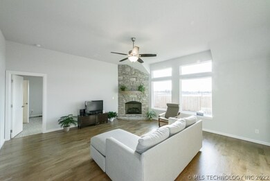 10240 S 230th East Ave, Broken Arrow, OK 74014 - photo 6