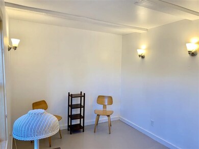 655 Route 30, Winhall, VT 05340 - photo 5