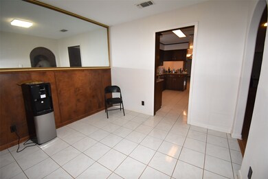 4105 Heatherglen St, Bay City, TX 77414 - photo 5