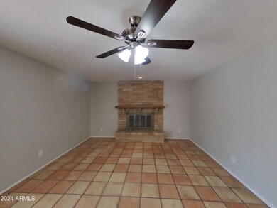 2829 S Las Palmas Cir, Mesa, AZ 85202 - photo 2