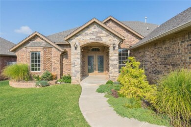 913 Ryan Rd, Moore, OK 73160 - photo 3