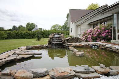 368 Middle St, Amherst, MA 01002 - photo 4