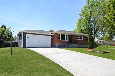 292 E Fullerton Ave, Elmhurst, IL 60126 - photo 4