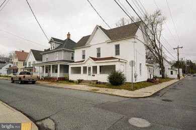 417 Walnut St unit 2, Pocomoke City, MD 21851 - photo 3