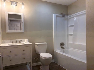 1504 5th St, Kerrville, TX 78028 - photo 7