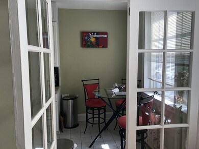 856 Mass Ave unit 7, Cambridge, MA 02139 - photo 4