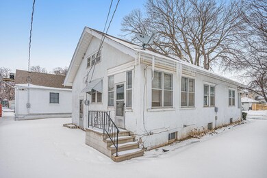 304 S 9th St