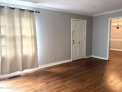 552 Ratcliff Place, Natchez, MS 39120 - photo 2