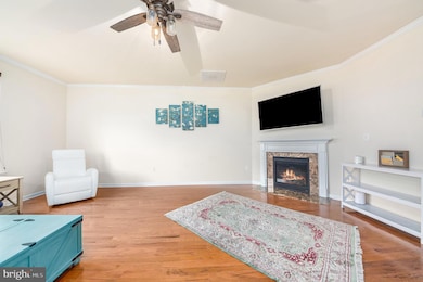 14 Lamplighter Ln, Stafford, VA 22554 - photo 3