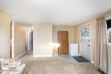03-Living Room_IMG_6737-Edit
