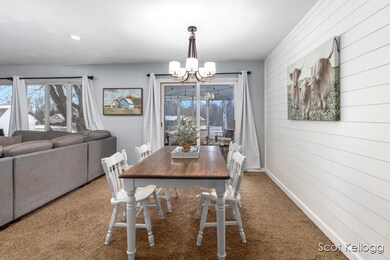 323 E Beech St NE, Cedar Springs, MI 49319 - photo 5