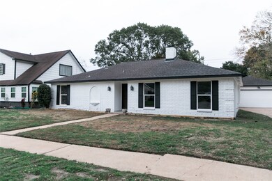 4306 Black Locust Dr, Houston, TX 77088 - photo 5