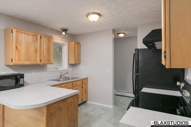 008-Kitchen (1 of 3)