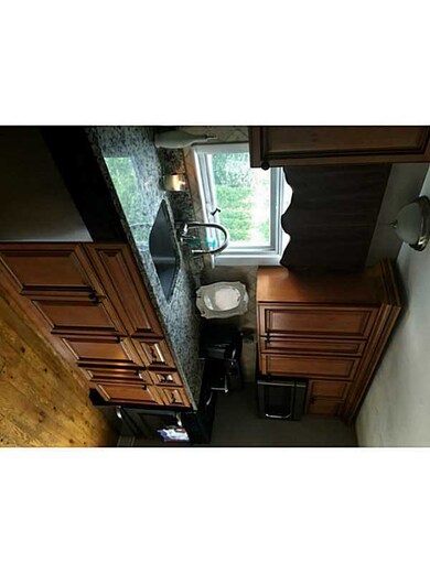 74 Ordway St, Pawtucket, RI 02861 - photo 5