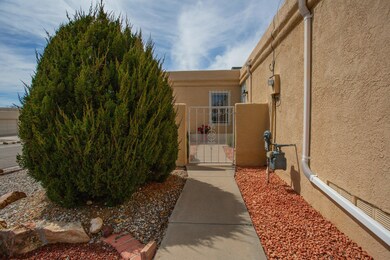 5801 Knollwood Dr NE, Albuquerque, NM 87109 - photo 2