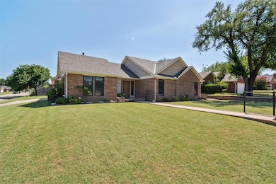 1213 Castle Creek St, Shawnee, OK 74804 - photo 5