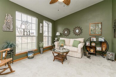 3-seasons room