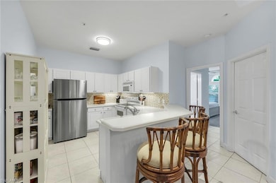 2110 Cay Lagoon Dr unit 122, Naples, FL 34109 - photo 6