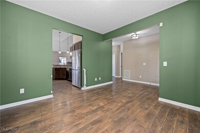 4657 Fields Way, Lorain, OH 44053 - photo 3