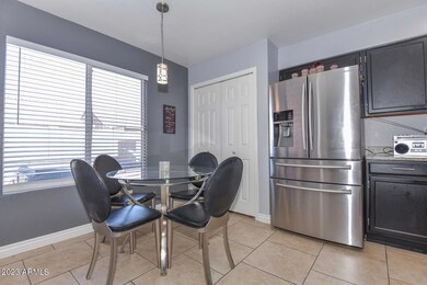 Breakfast Room (1)