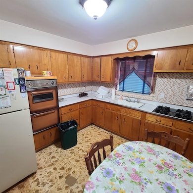 421 73rd St, North Bergen, NJ 07047 - photo 6