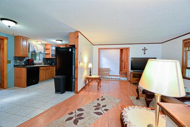 8 Beaver Pond Rd, Kingston, NH 03848 - photo 7