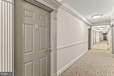 Carlyle Towers unit 801, Alexandria, VA 22314 - photo 5