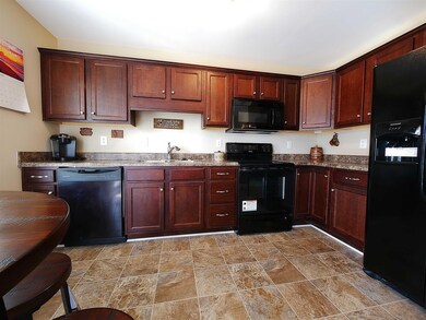 352 Dover St, Shelbyville, TN 37160 - photo 3