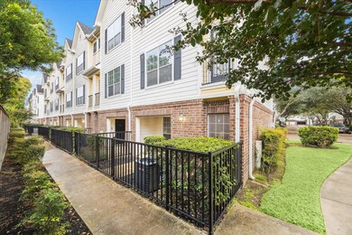 9200 Westheimer Rd unit 907, Houston, TX 77063 - photo 2