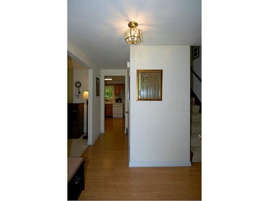 Entry/Foyer.