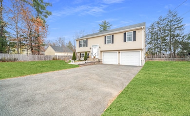 84 Hanover St, Wallingford, CT 06492 - photo 2