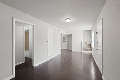 515 S Durant St, Alvin, TX 77511 - photo 2