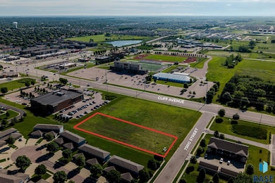 1104 E 73rd St, Sioux Falls, SD 57108 - photo 7