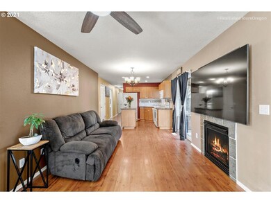 4909 SW 9th Ct, Gresham, OR 97080 - photo 7