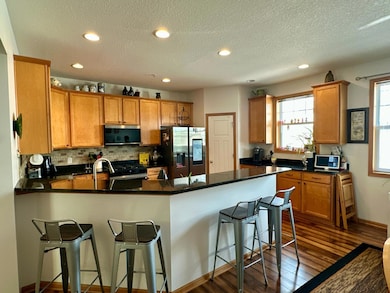 1953 Commonwealth Blvd unit 3, Chanhassen, MN 55317 - photo 2