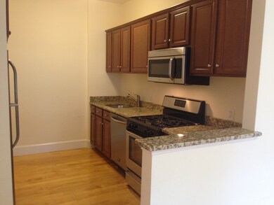 674 Washington St unit 2, Brookline, MA 02446 - photo 5