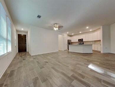 27614 Mesabe Dr, Magnolia, TX 77354 - photo 2