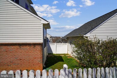 23139 Arora Hills Dr, Clarksburg, MD 20871 - photo 4