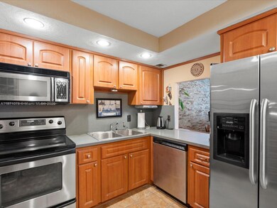 Golden Horn Condominiums unit 9H, Hallandale Beach, FL 33009 - photo 5